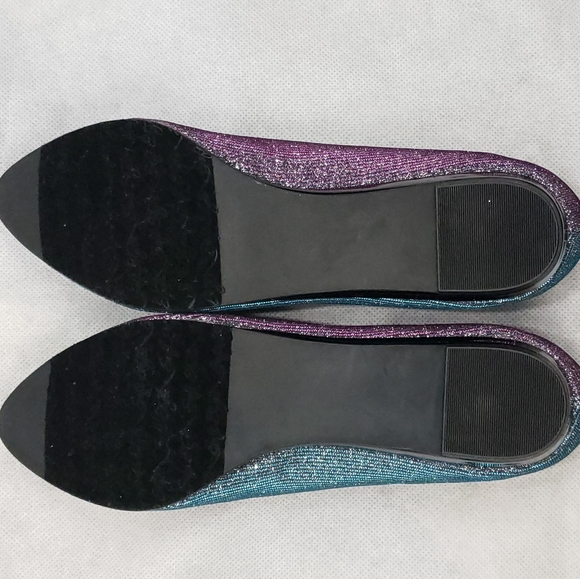 Soft Style Flats Size 6 Extra Wide - Picture 8 of 8